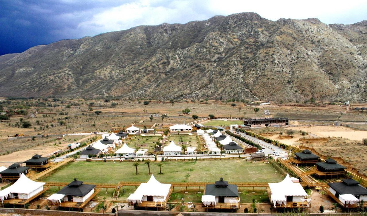 Serene Aravali Resort, Пушкар Екстериор снимка