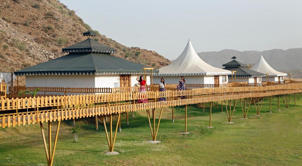 Serene Aravali Resort, Пушкар Екстериор снимка