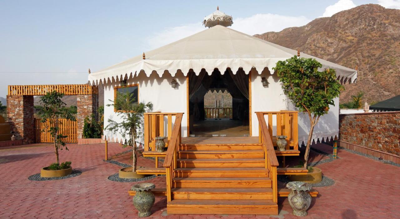 Serene Aravali Resort, Пушкар Екстериор снимка