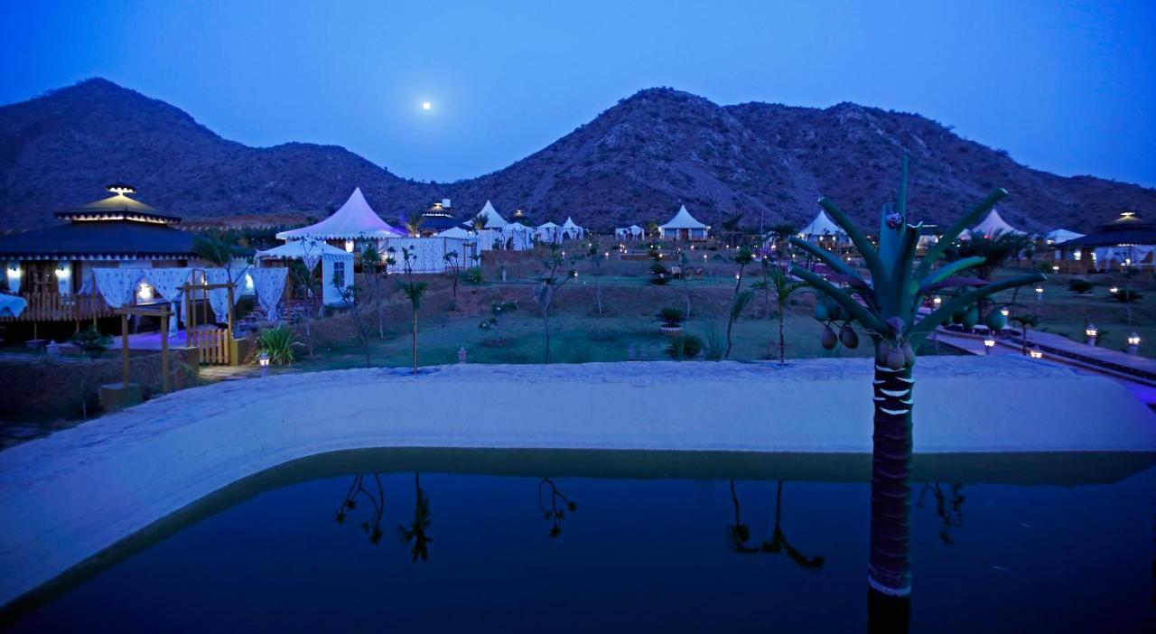 Serene Aravali Resort, Пушкар Екстериор снимка